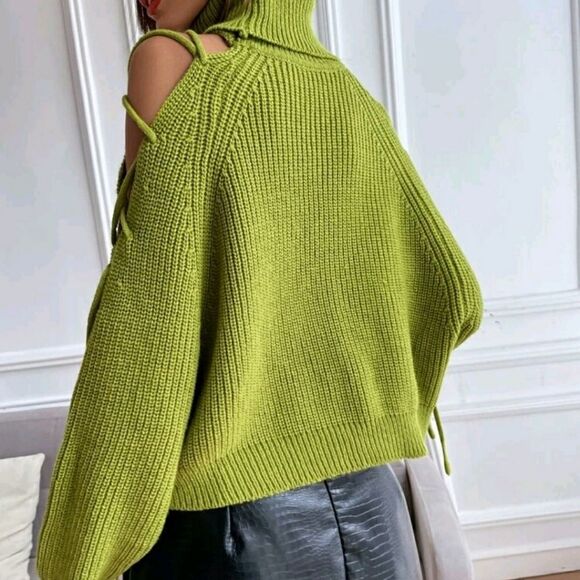 Turtleneck Cold Shoulder Lace Up Side Sweater - Picture 3 of 10
